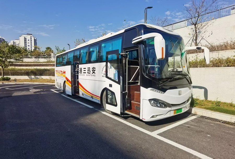 安迅三通豪华旅游大巴出租