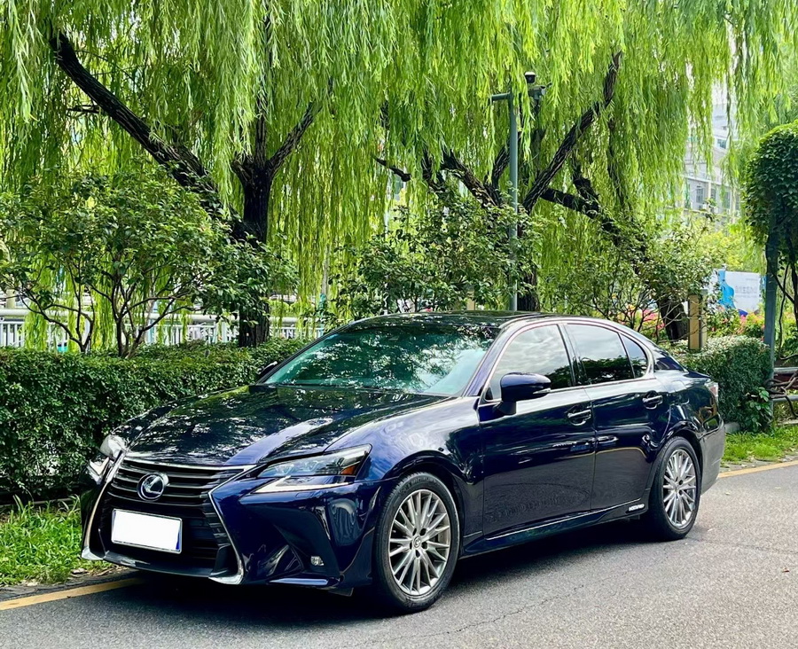 凌志五座轿车出租