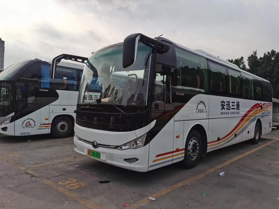 旅游包车